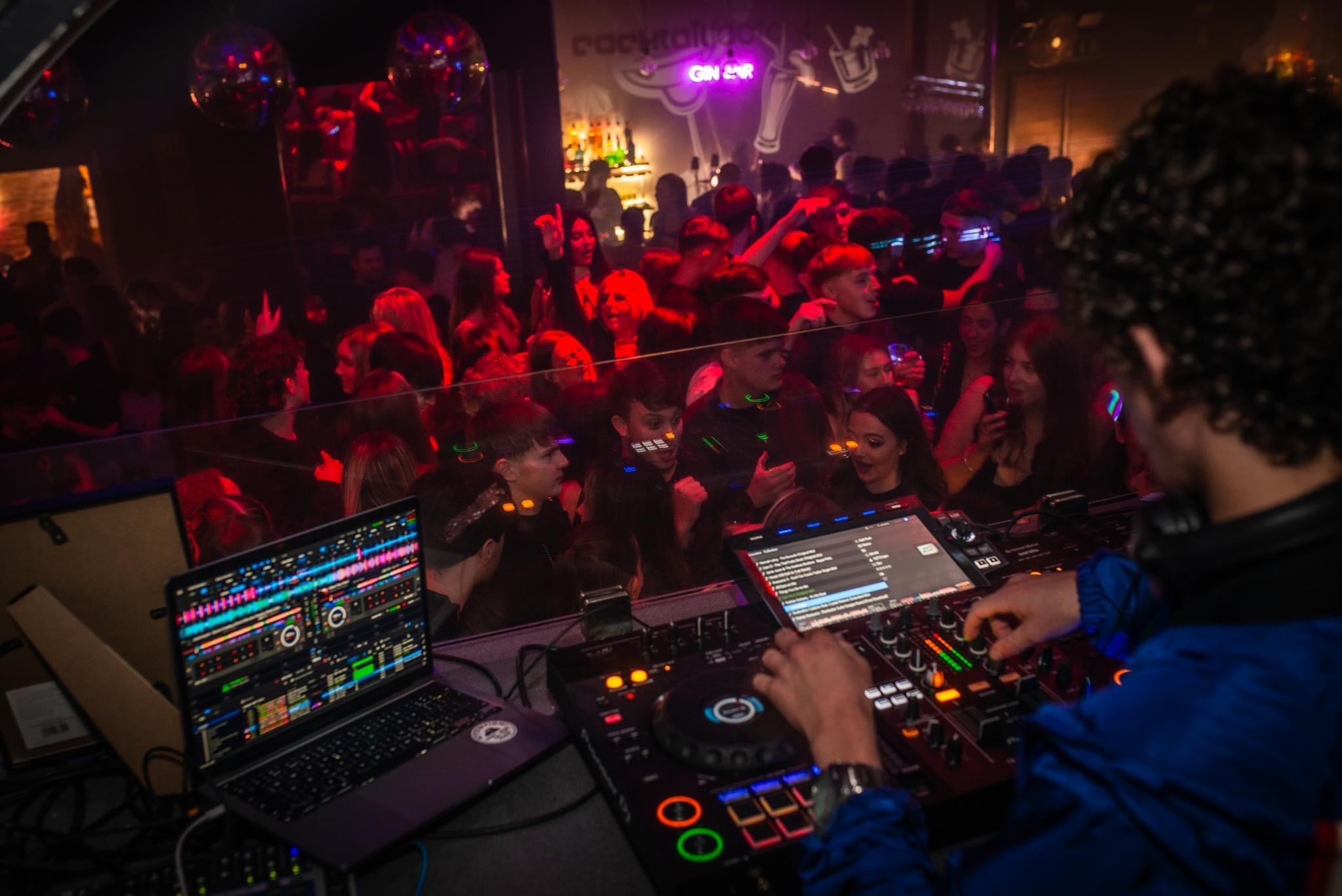 Harvey Gaskell playing to a busy club crowd